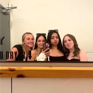 Meet your Posher, Kaelyn